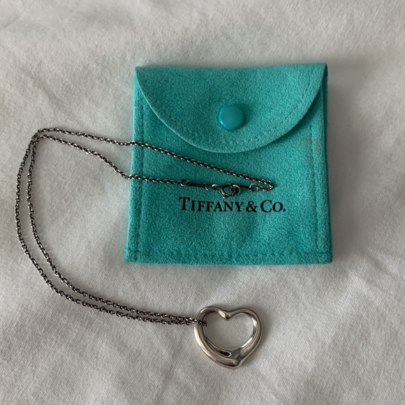 Elsa Peretti for Tiffany & Co Silver Open Heart Necklace - Picture 9 of 11